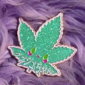 Meet your Posher, Kendra